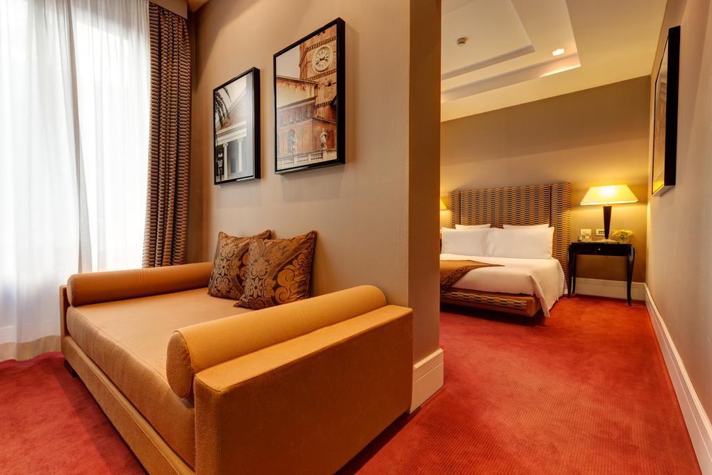 Grand Via Veneto 5*