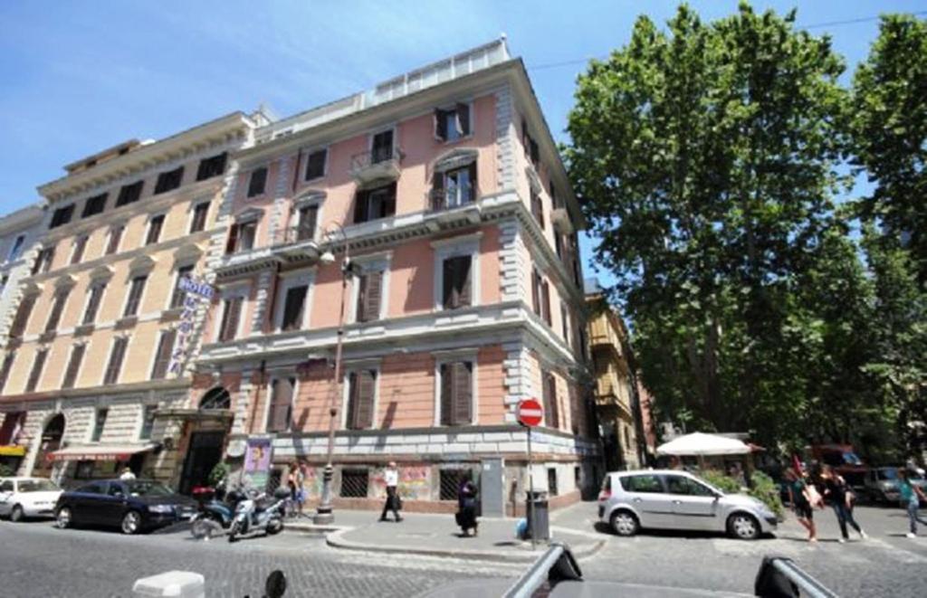 Hotel Marisa