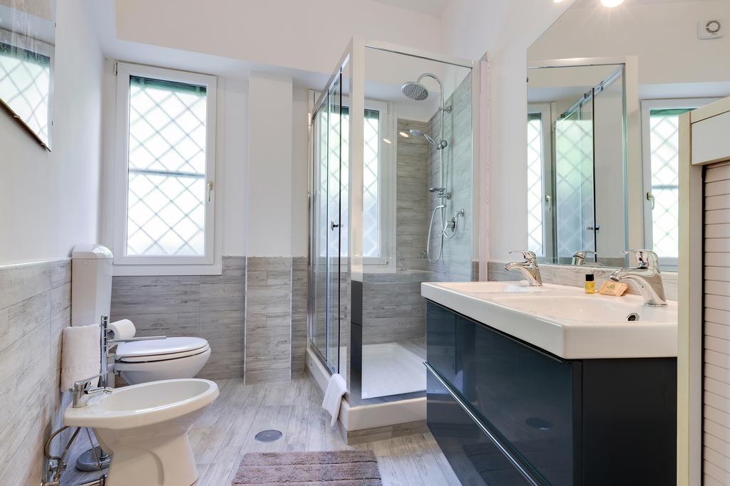As You Feel Traversari Great View In Trastevere Apartment