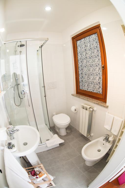 Floral House Ciampino Homestay Rome