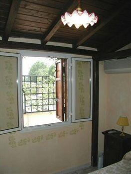 Guest house Camilla 3*