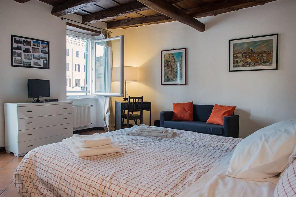 La Finestra Su Campo De Fiori Apartment Rome