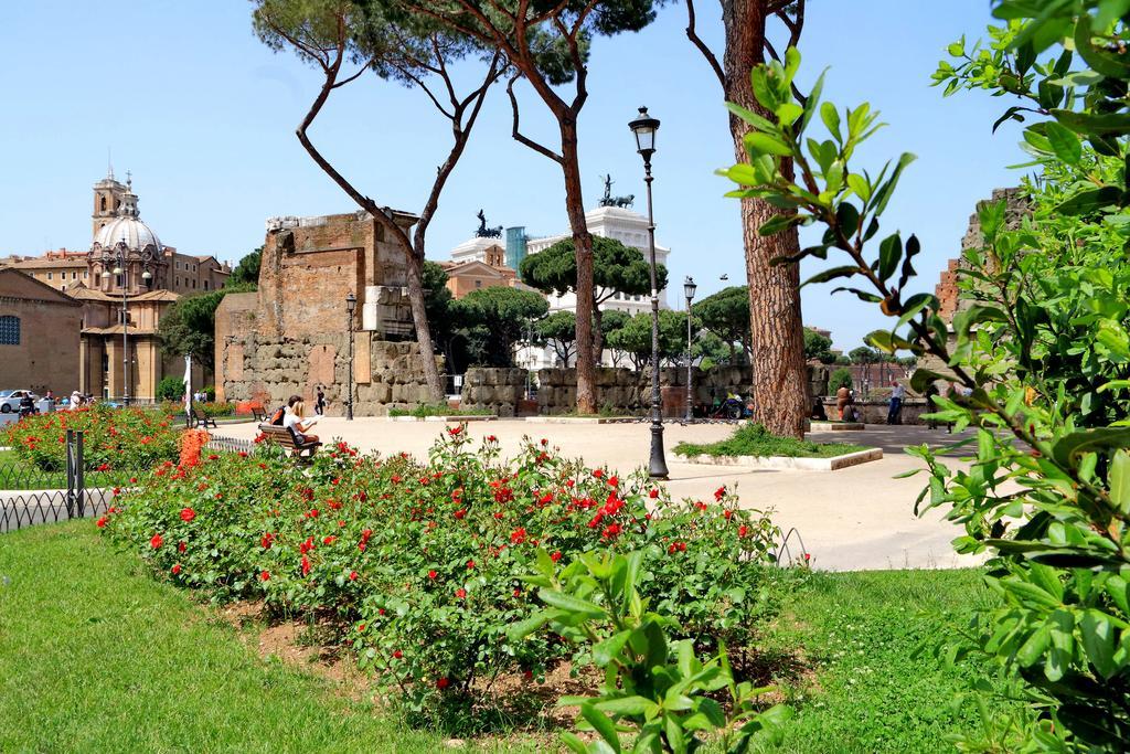 Cozy Fabia 300 Mt From Colosseum Appartamento Roma