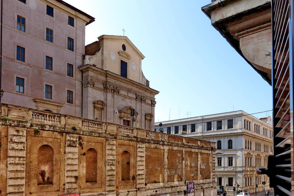 Apartamento Cozy Fabia 300 Mt From Colosseum Roma