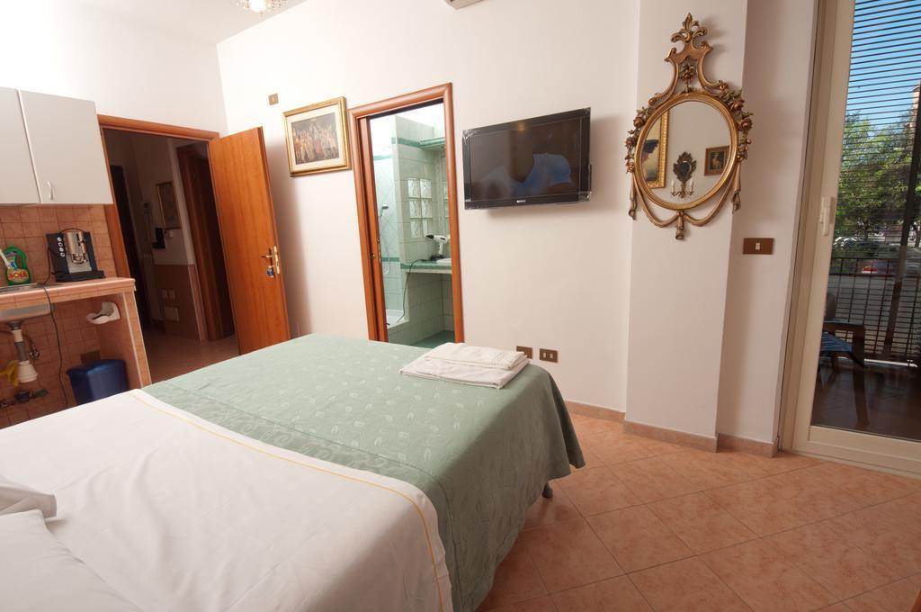 Oliveri Viale Marconi Apartment