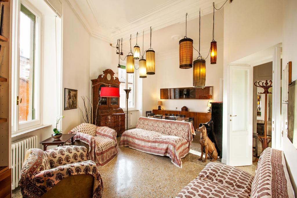 Wanderlust - Fromhometorome Apartment
