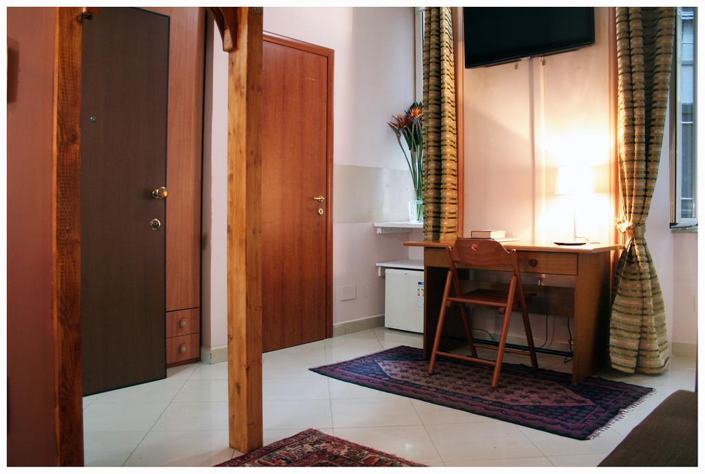 1a Grace House Guest house *