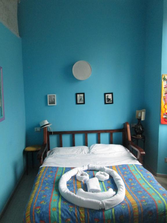 Casa Particular 25rooms Guest house Rome
