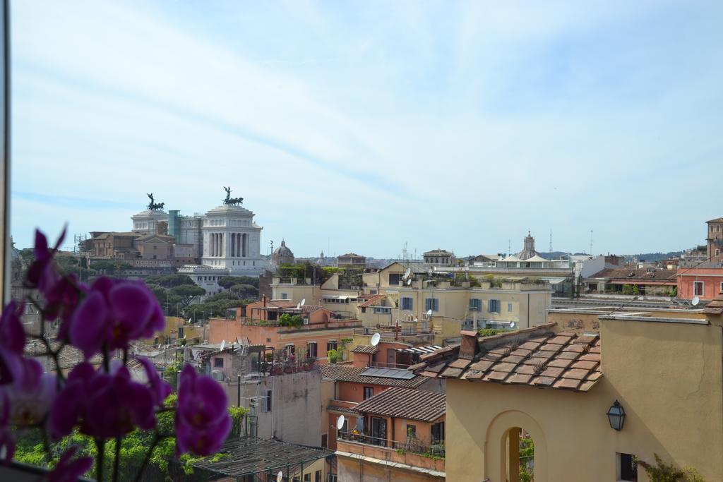 Apartment Penthouse Cardello Colosseum Rome