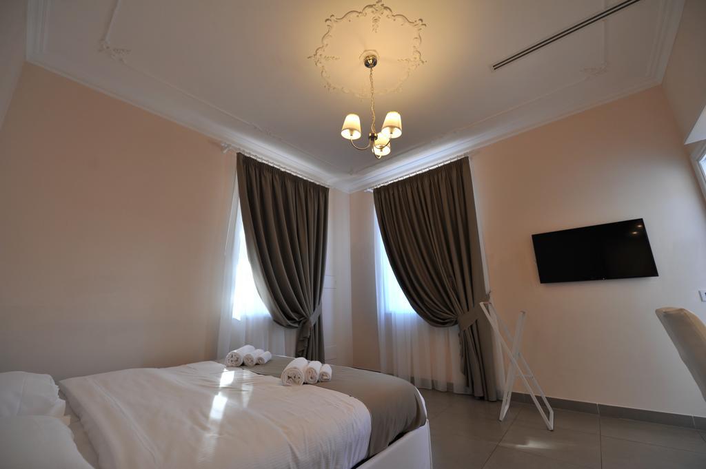 Zaccardi Rome