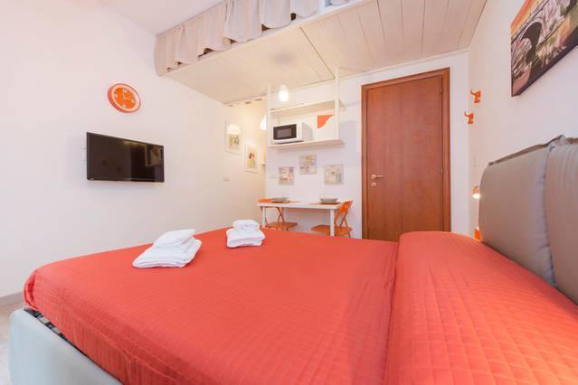 Apartment Cheap And Chic At Coliseum *