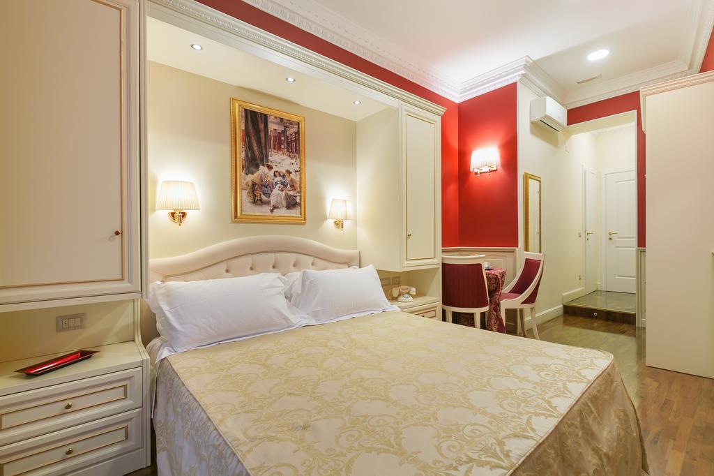Dimora Frattina 2* Roma