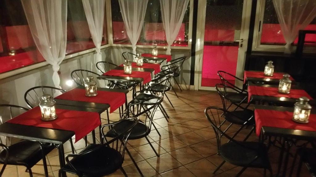 Center 2 Roma