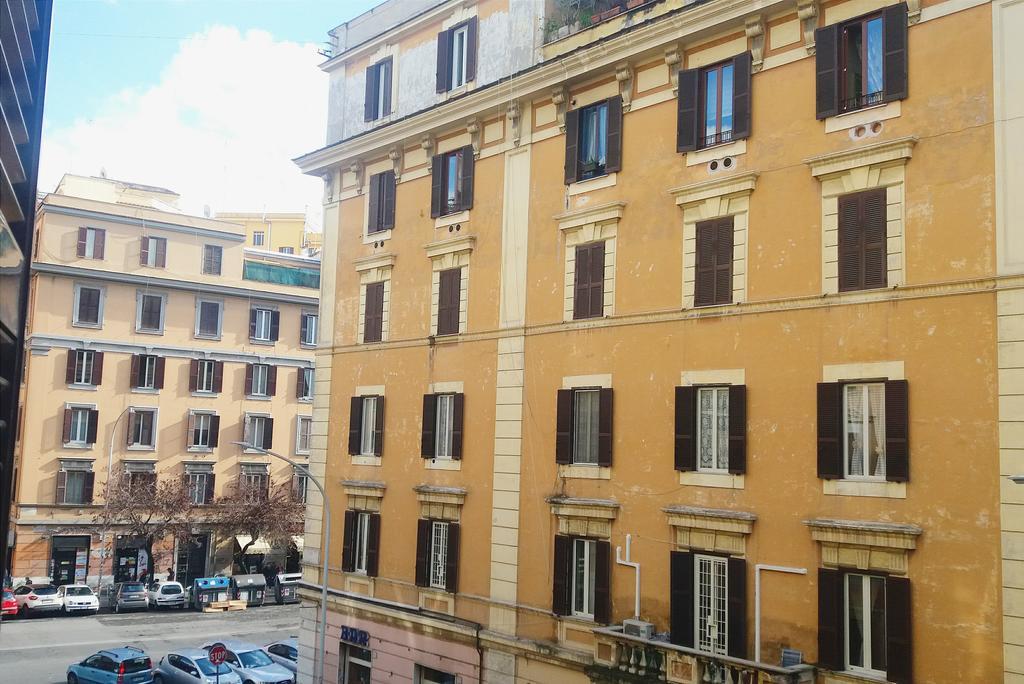 Sonny House Re Di Affittacamere *