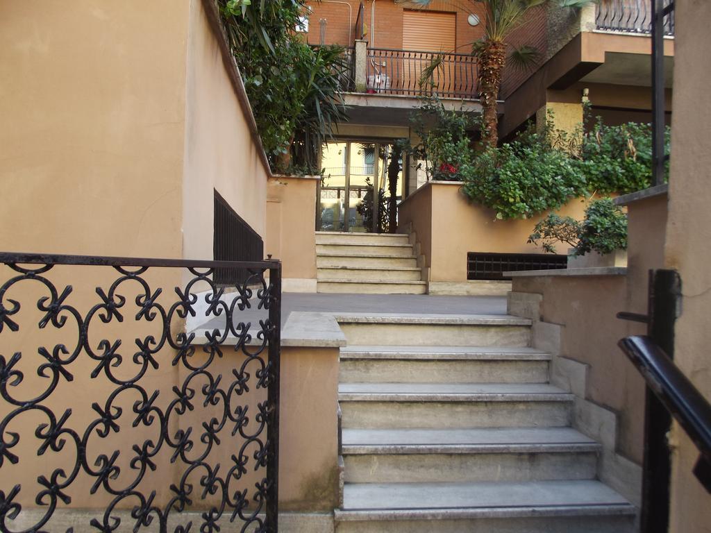 Magenta Superior Terrione 83 Apartment Rome