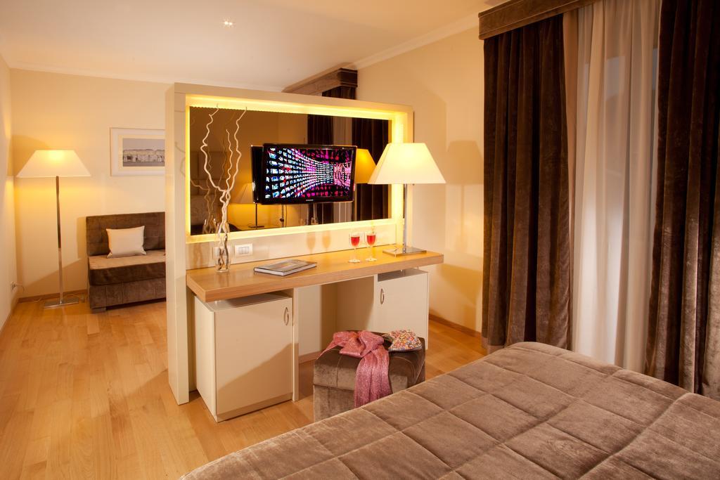 Hotel Piccolo Borgo Rome