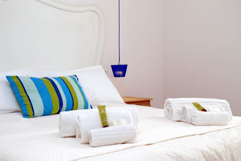 Design Apartment Paulina 300 Mt From Colosseum *