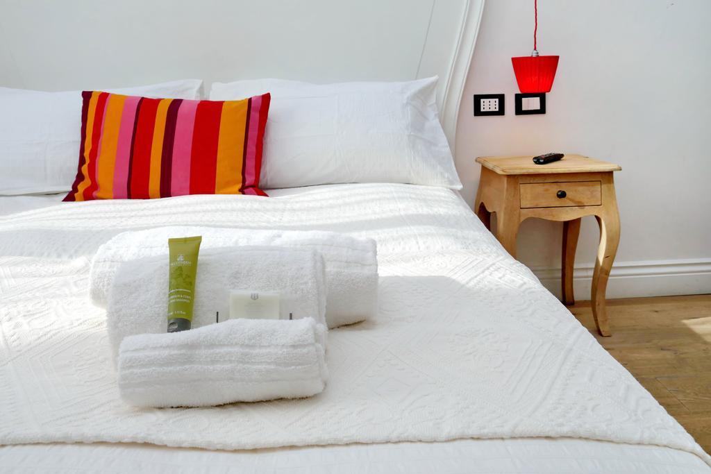 Design Apartment Paulina 300 Mt From Colosseum Rome