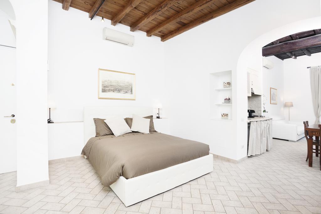 Tritone 91 * Roma