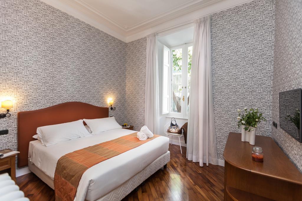 Beccaria A Piazza Del Popolo Bed & Breakfast
