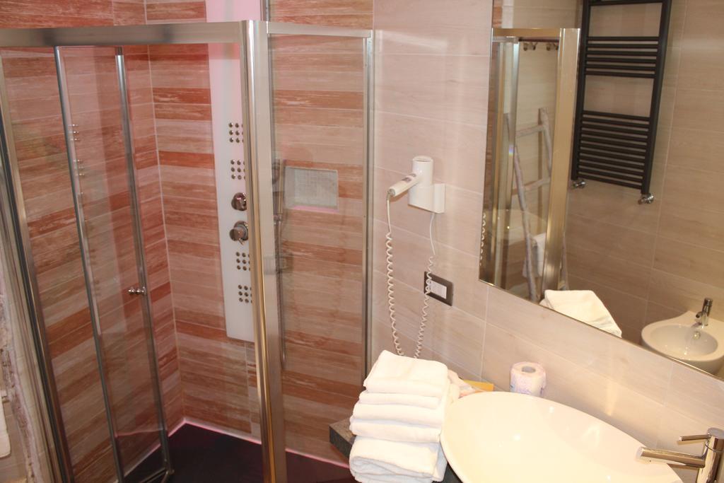 Roman Royal Guest house 2*