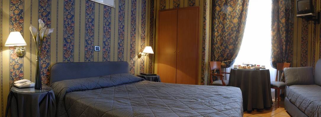 Hotel Lirico 3*