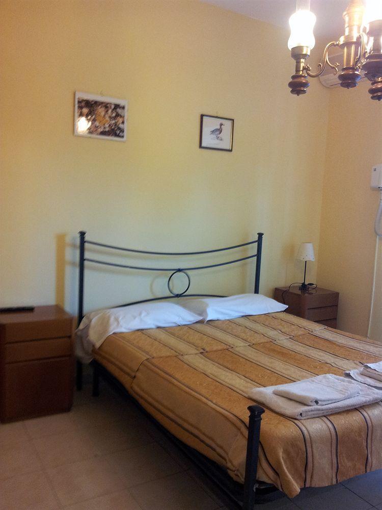 Couette-café Testa Gioacchino 3*