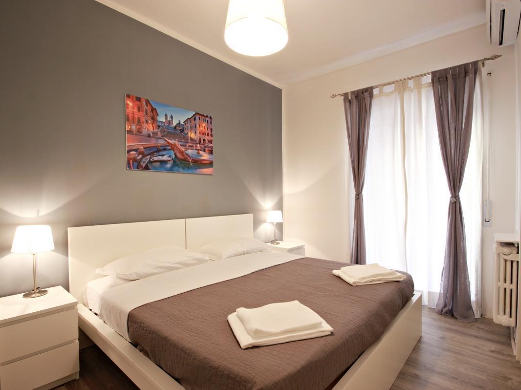 Le Piazze Di Rome