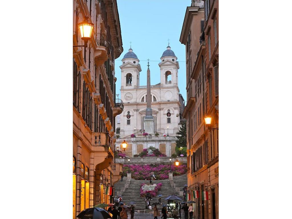 Trevi Fountain Deluxe - Your Italian Holidays Rome
