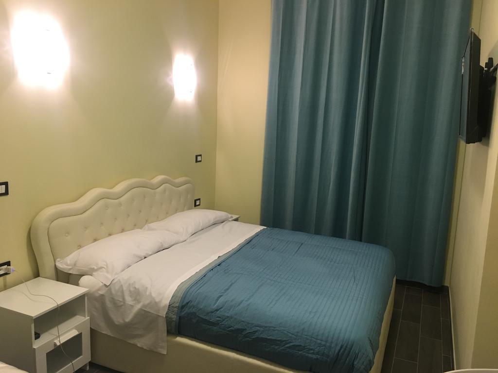 Guest house Favola Romana - *
