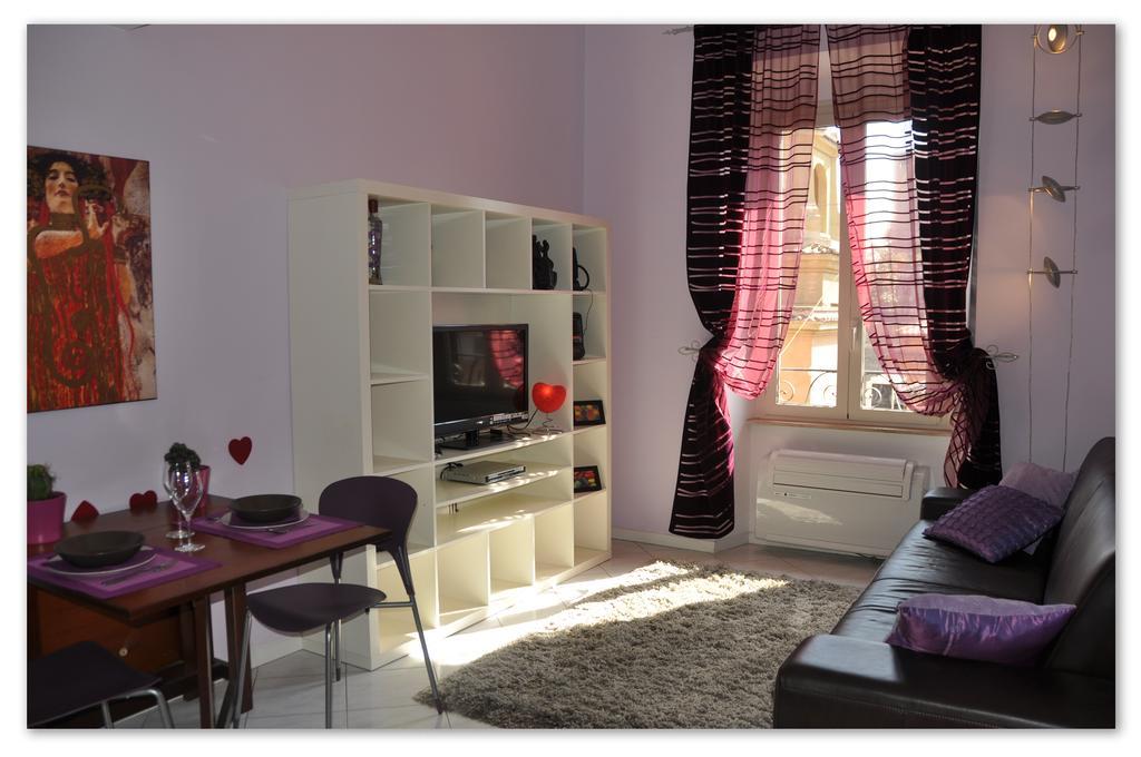 Valentina Vatican Appartement