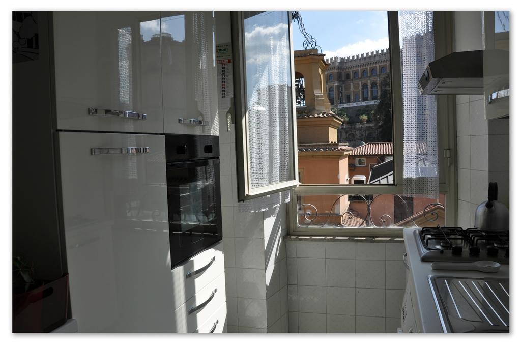 Valentina Vatican * Rome