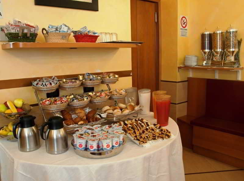 Hotel Lirico 3*