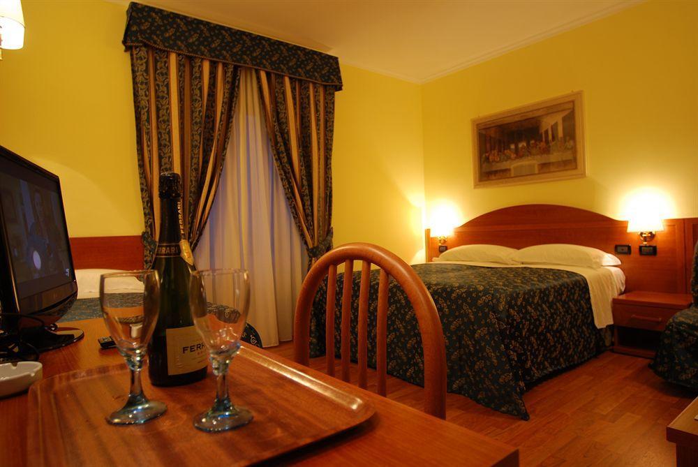 Rest 2* Rome