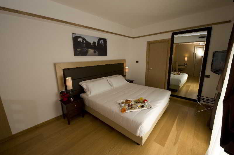 Hotel Ginevra Palace Rome