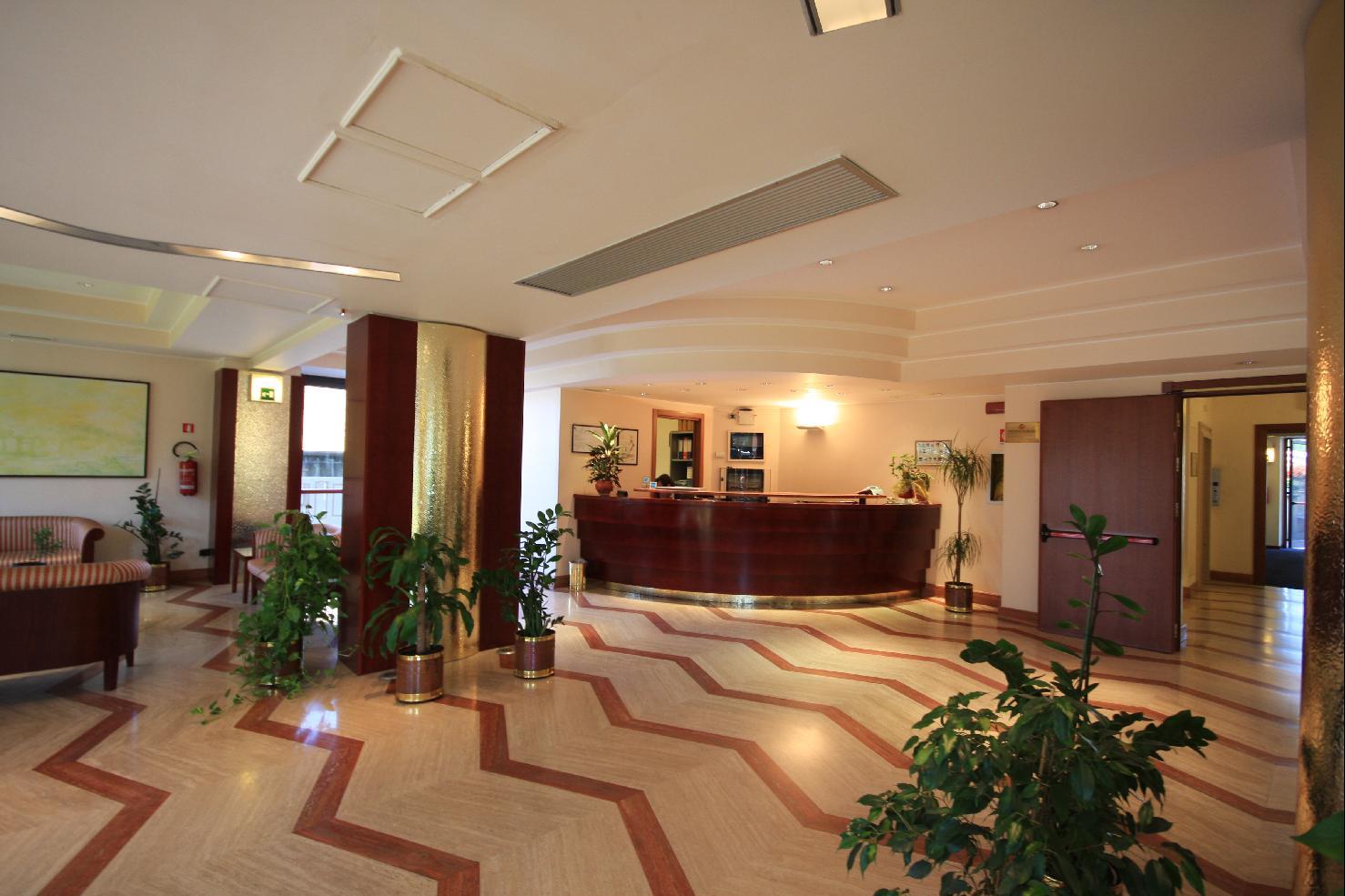 The Smooth Hotel