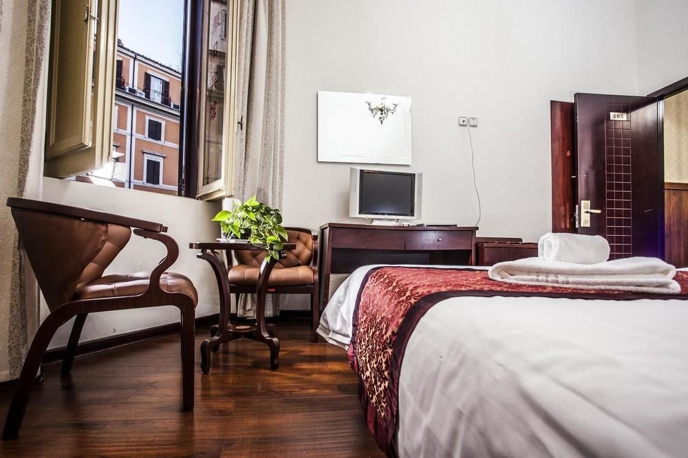 Portafortuna - Close To Colosseum Guest house 2*