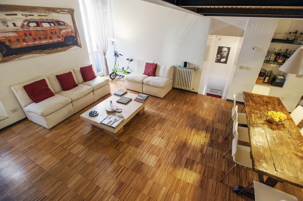 Portico Apartment *
