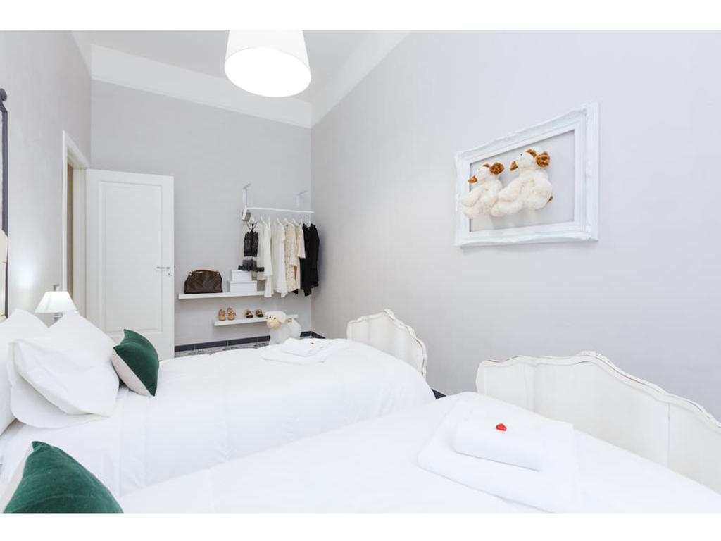 Apartment Trevi Fountain Deluxe - Your Italian Holidays Rome