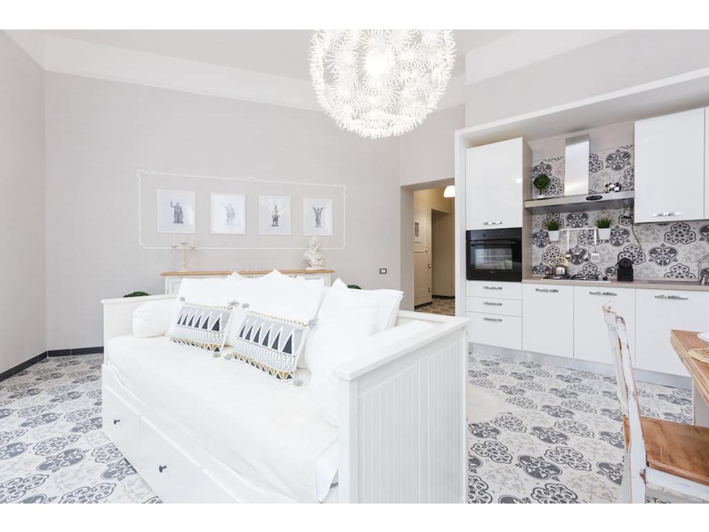 Trevi Fountain Deluxe - Your Italian Holidays Apartment