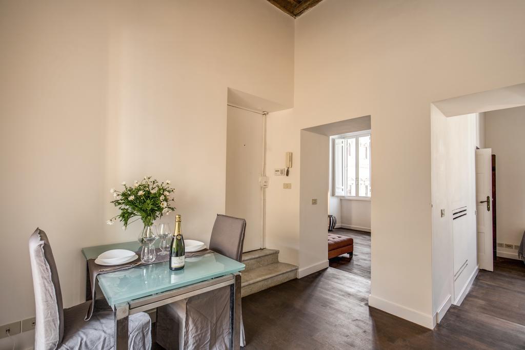Piazza Farnese Exclusive View 2 Bedroom En Apartment *