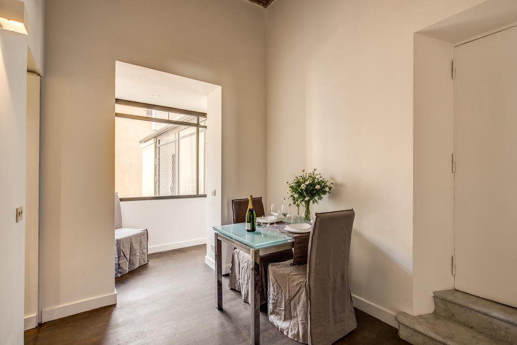 Piazza Farnese Exclusive View 2 Bedroom En * Rome