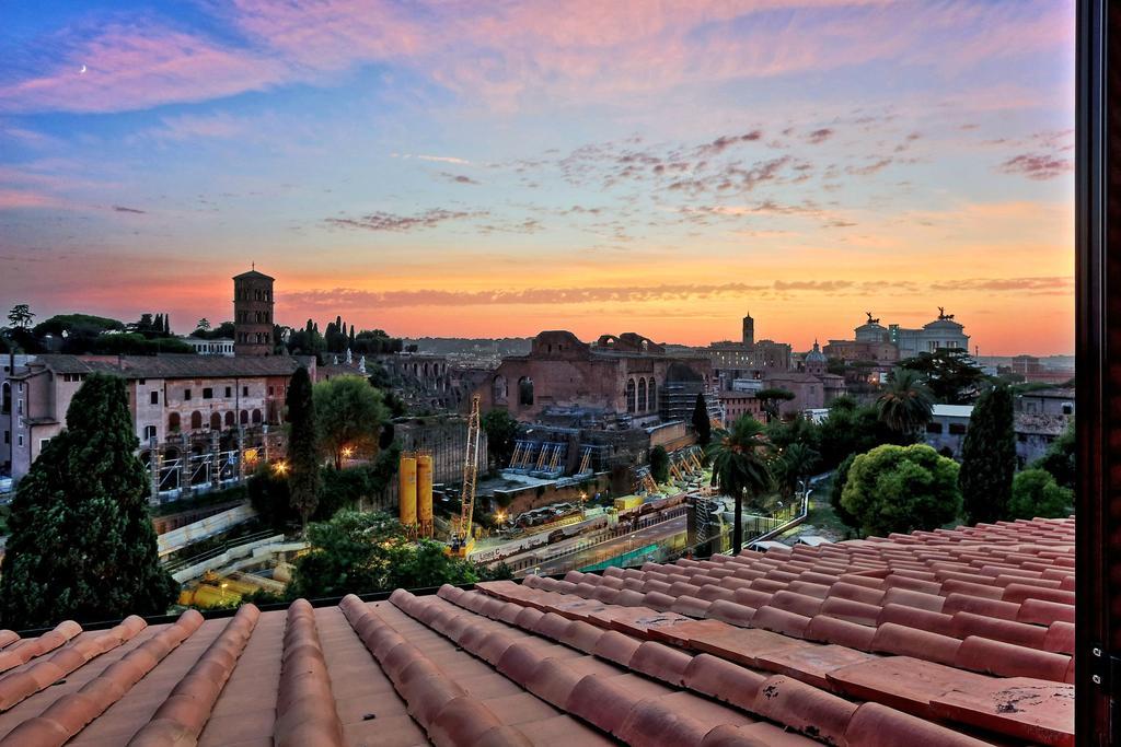 Apartment Fori Imperiali Rome