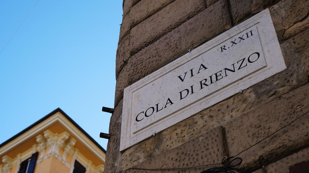 Ezio View * Rome