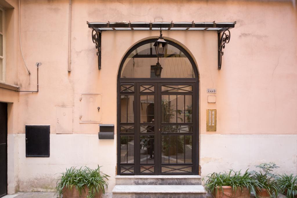 Simon's Place * Rome