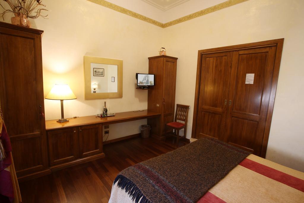 Bed & Breakfast Al Colonnato Di San Pietro 3*