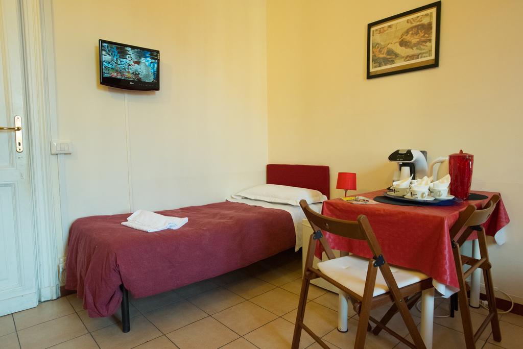 Quo Vadis 2 Couette-café