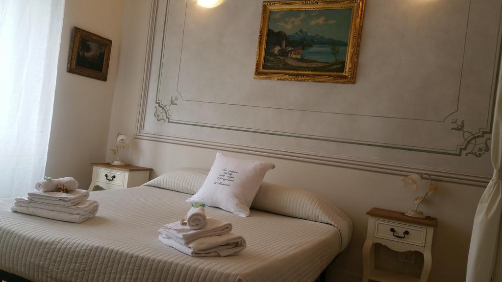 Couette-café Piazza Del Popolo Rome