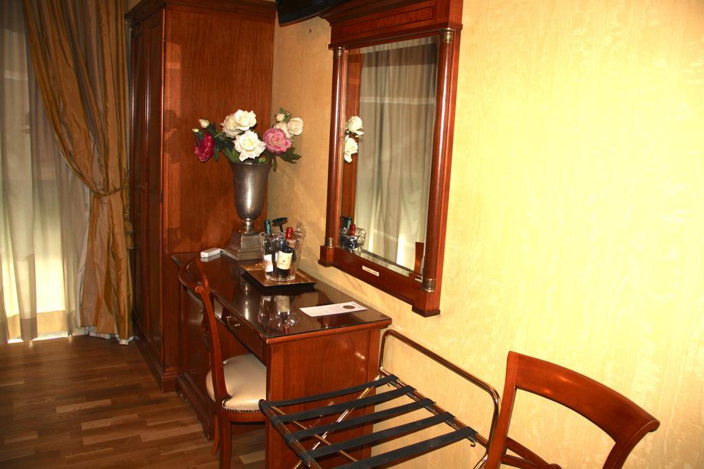 Bed & Breakfast Luxury H 2000 Rome