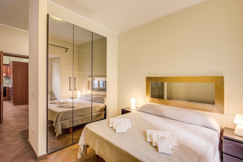 Appartement Via Del Monte Della Farina Rome